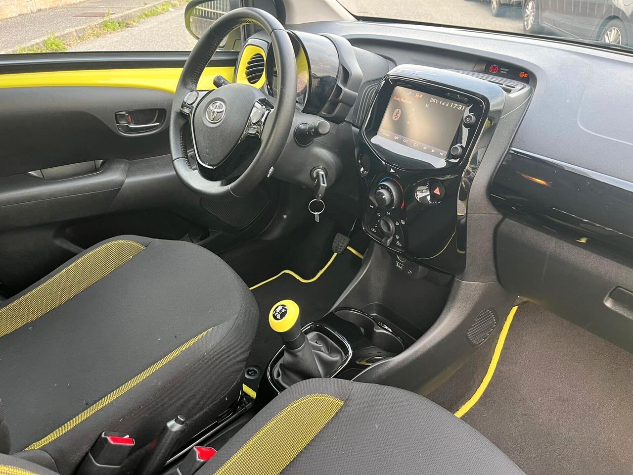 Toyota Aygo 1.0 BENZ SOLO 79K KM