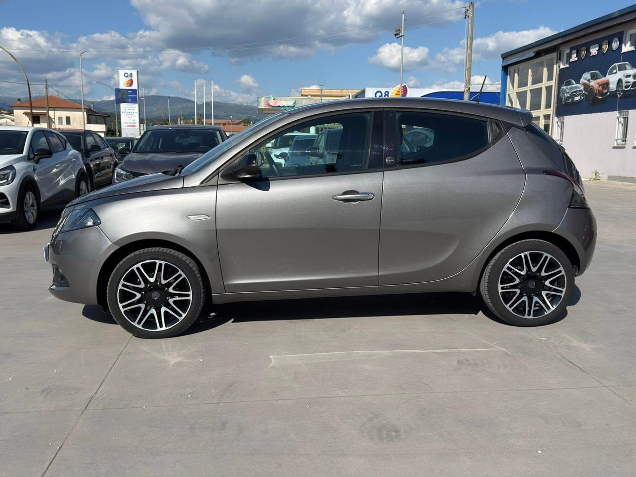 Lancia Ypsilon 1.2 69 CV 5 porte GPL Ecochic Gold