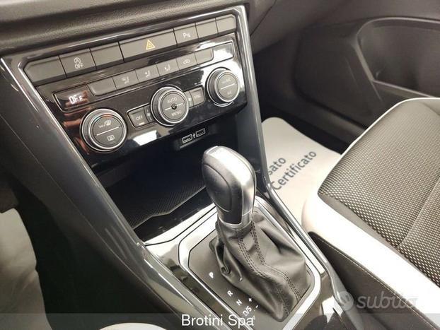 Volkswagen T-Roc 1.5 TSI ACT DSG Advanced Blu...