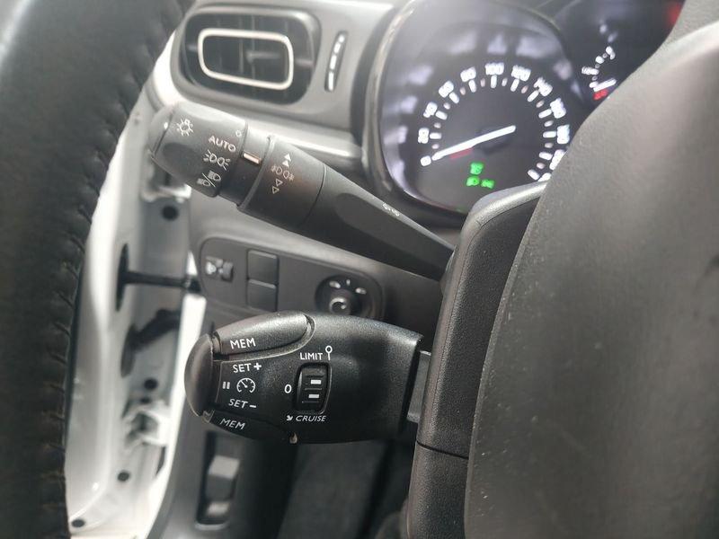 Citroen C3 PureTech 83 S&S Shine Pack NAVI-RETRO