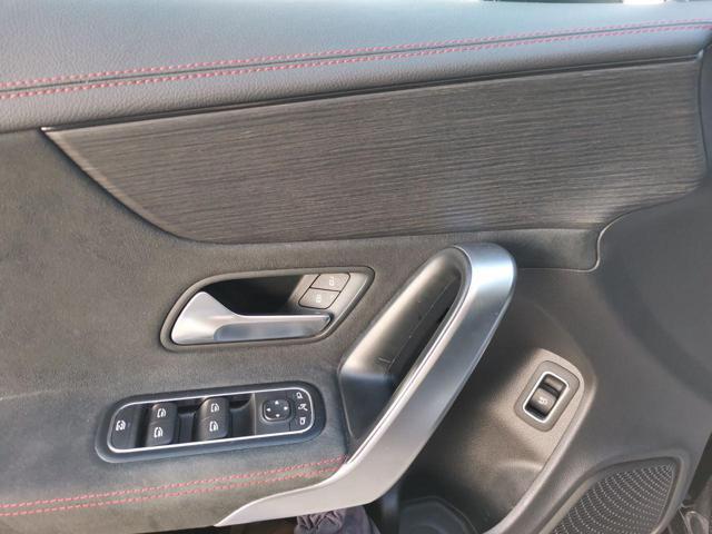MERCEDES-BENZ CLA 180 d Automatic Shooting Brake Premium