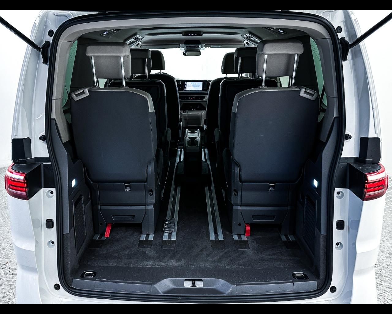 VOLKSWAGEN Multivan 7ª '21-> - Multivan 2.0 TDI 150CV DSG Space