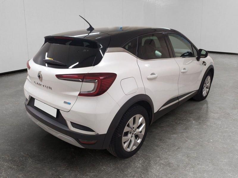 Renault Captur 1.6 E-Tech hybrid Intens 145cv auto