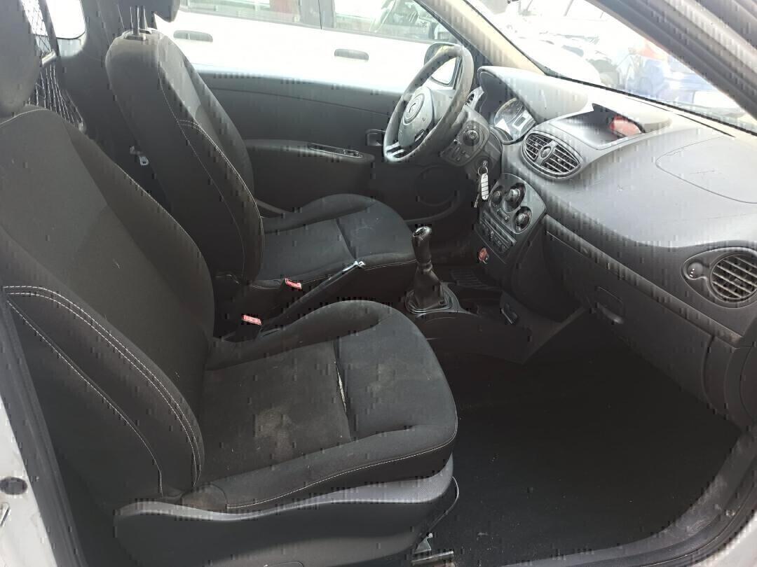Renault Clio Van-2014