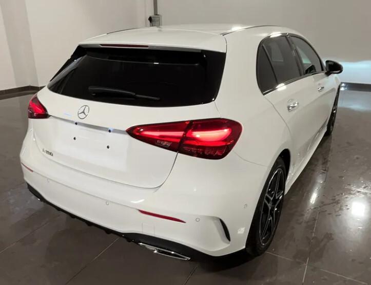 MERCEDES A180 AMG LINE 136CV AUTOM KM0