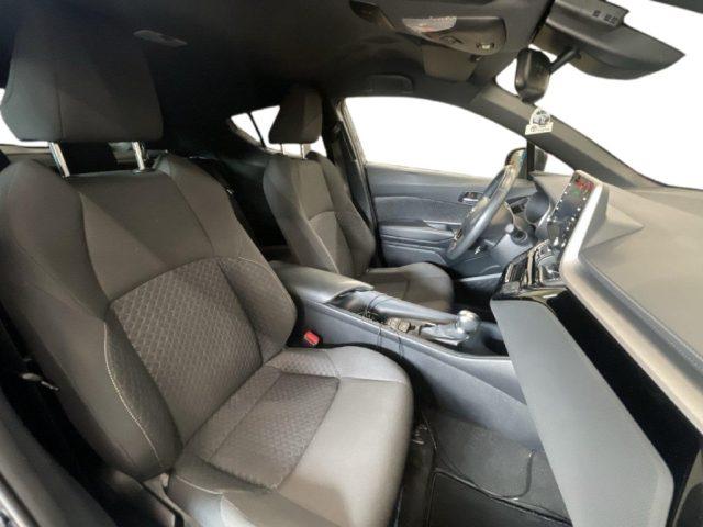 TOYOTA C-HR 1.8 Hybrid E-CVT Active