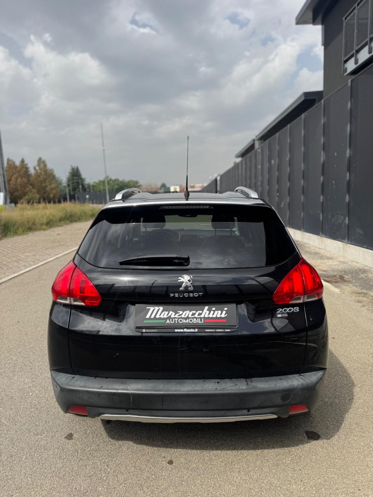 PEUGEOT 2008 1.6 e-HDi 92 CV