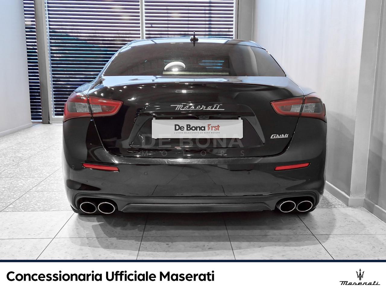 Maserati Ghibli 3.0 v6 ds ribelle black 275cv auto