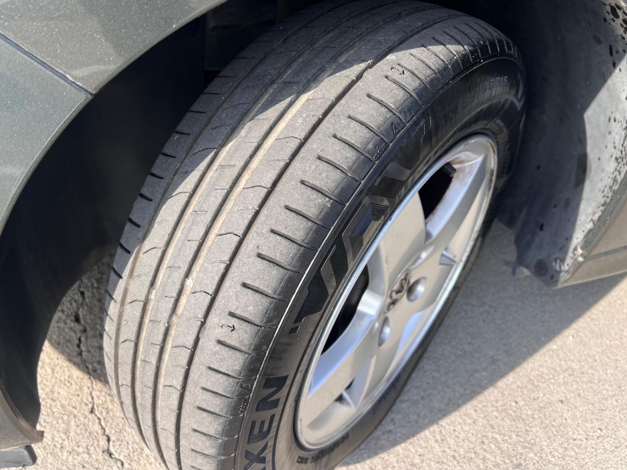 Peugeot 207 1.4 88CV 5p. X Line unico pro con soldi 72 mila km