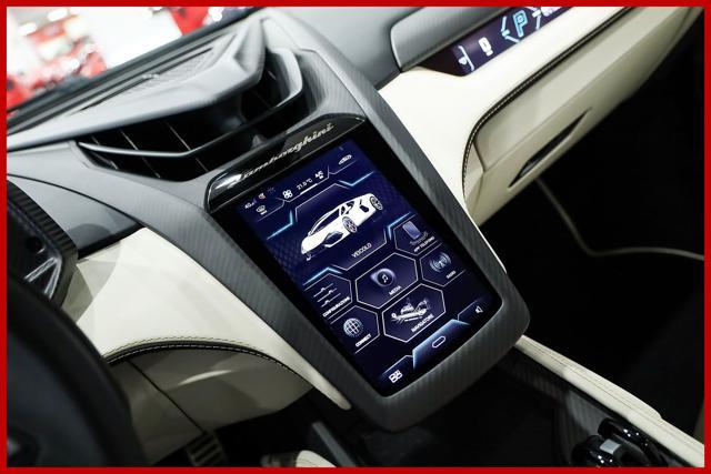 LAMBORGHINI Revuelto **V12|IVA ESPOSTA|FULL CARBON SPEC