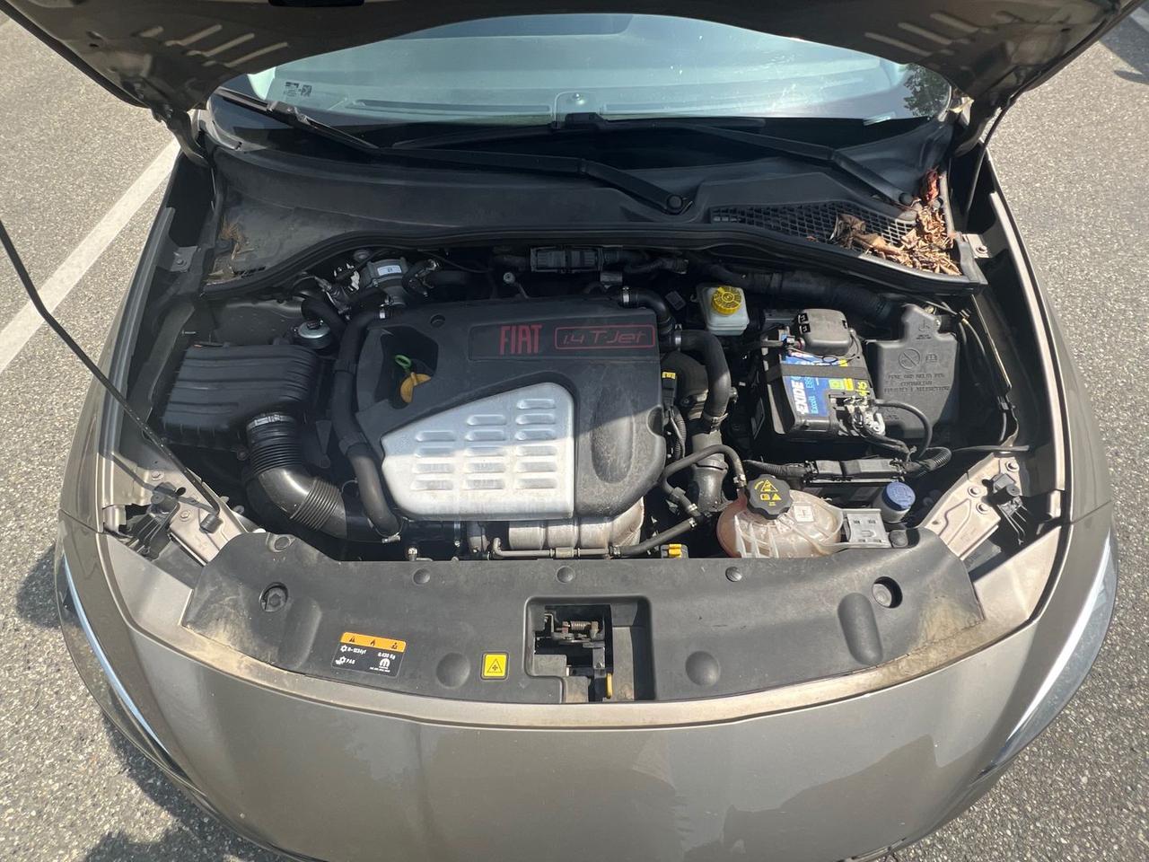 Fiat Tipo Lounge 1.4 Turbo LPG #11718