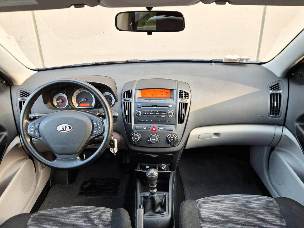 Kia Ceed cee'd 1.4 109CV 5p. LX