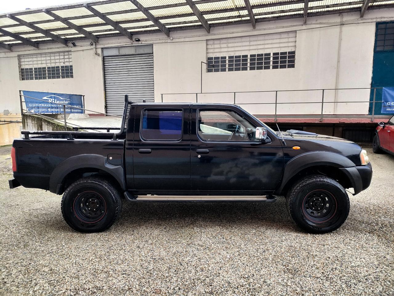 Nissan Navara 2.5 TD Double Cab