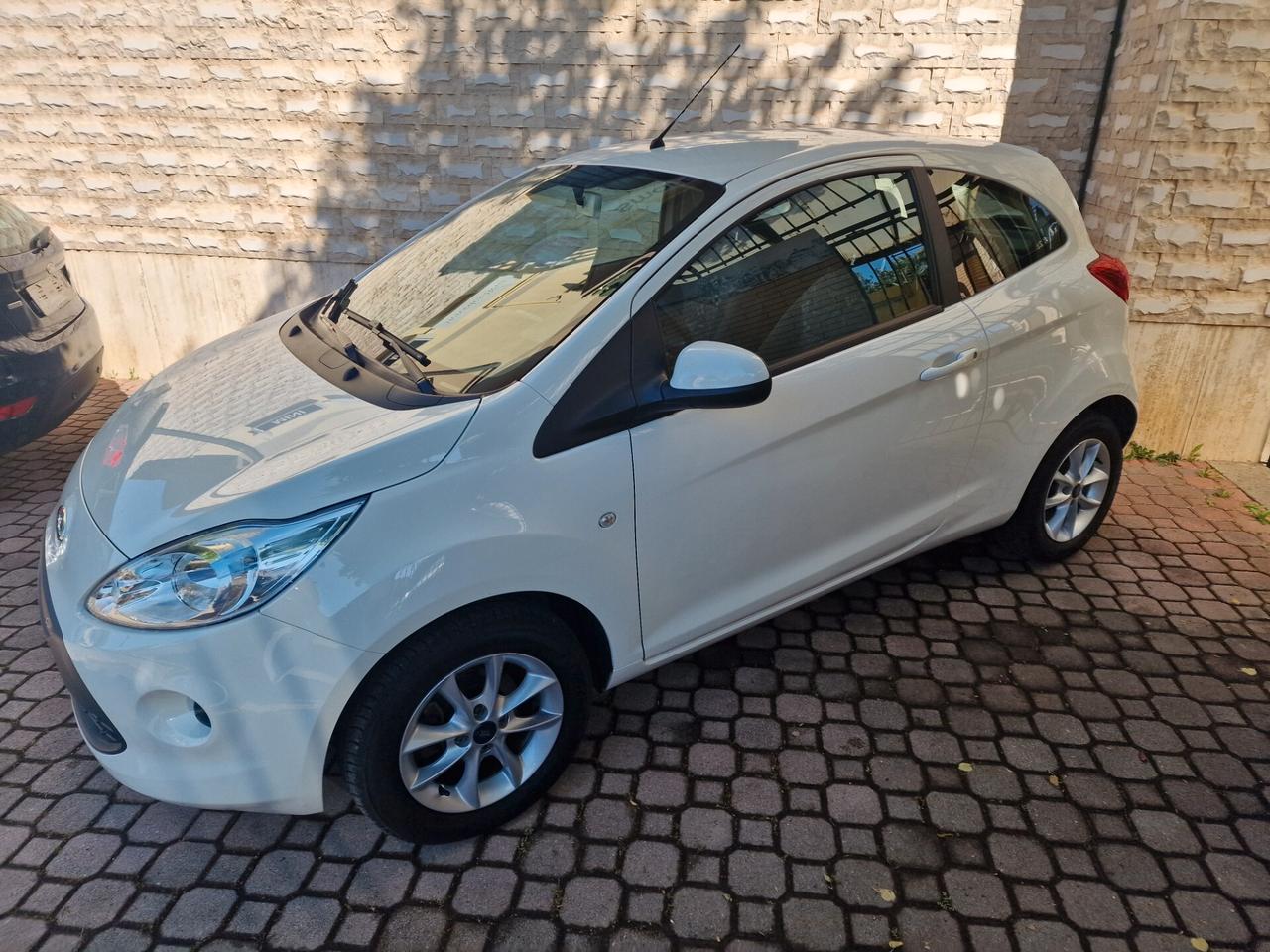 Ford Ka Ka 1.2 8V 69CV Titanium