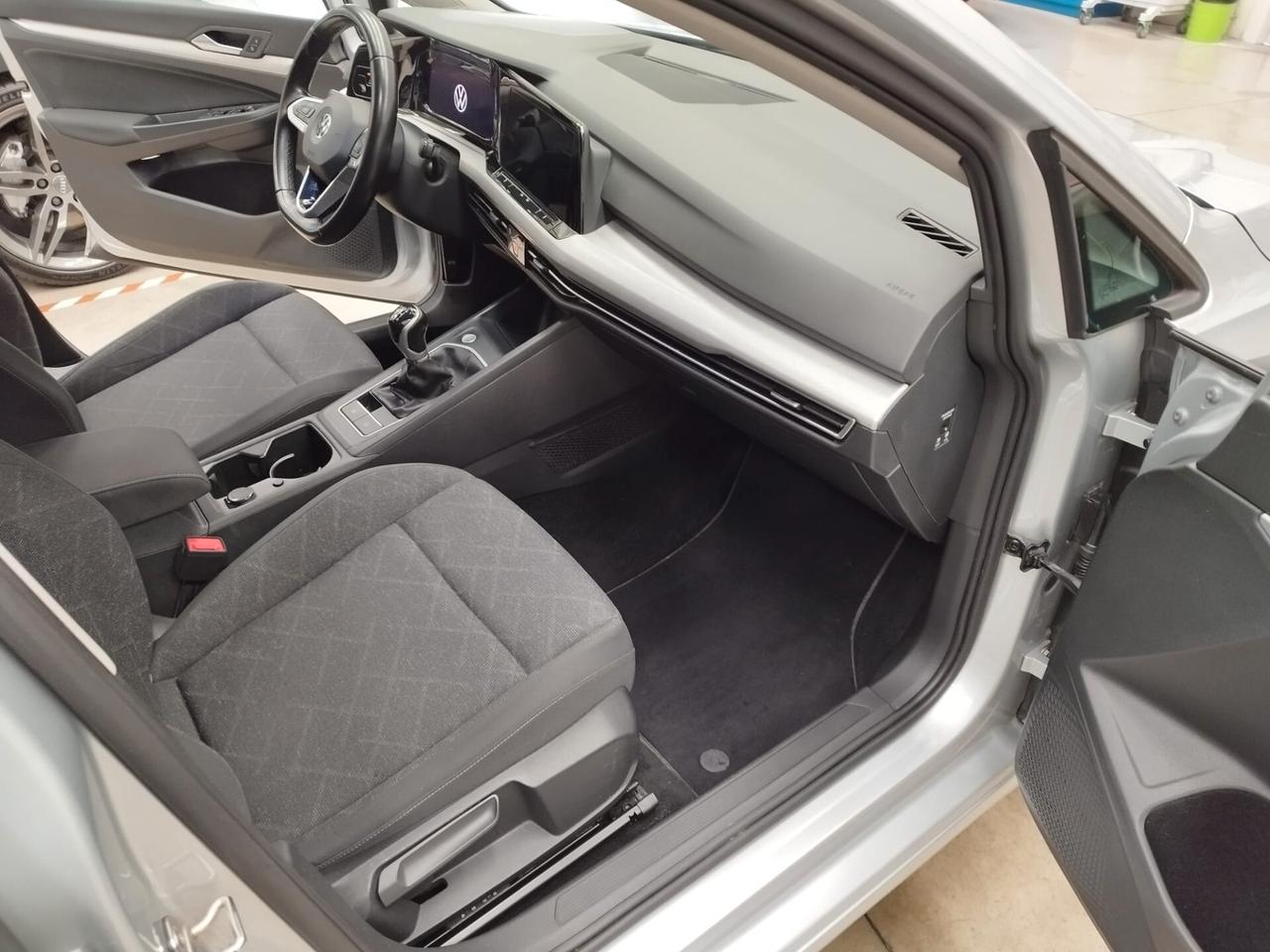 Volkswagen Golf 2.0 TDI SCR Style