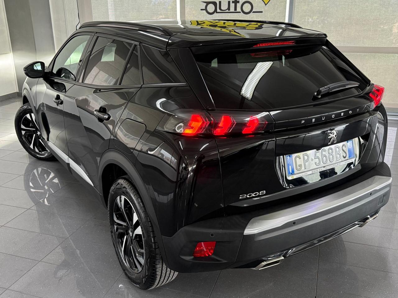 Peugeot 2008 Allure 1.2 PureTech 130 #9386