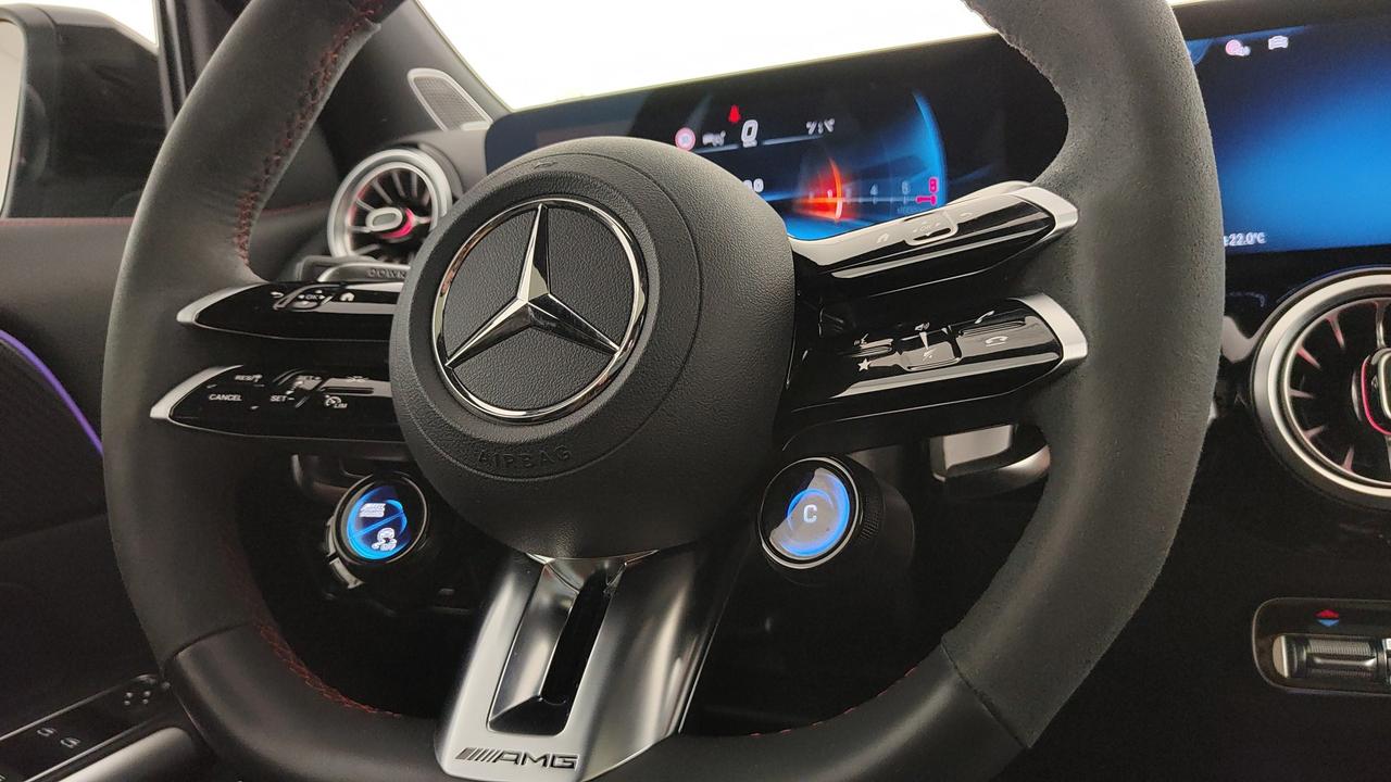 Mercedes-Benz GLA AMG 45 S AMG Line Premium Racing Collection 4matic+ auto