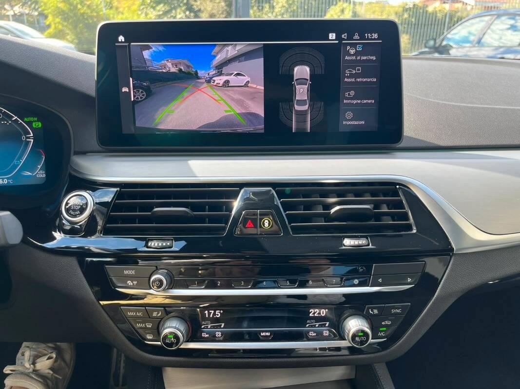 BMW Serie 5 Berlina 520d mhev 48V xdrive Msport auto