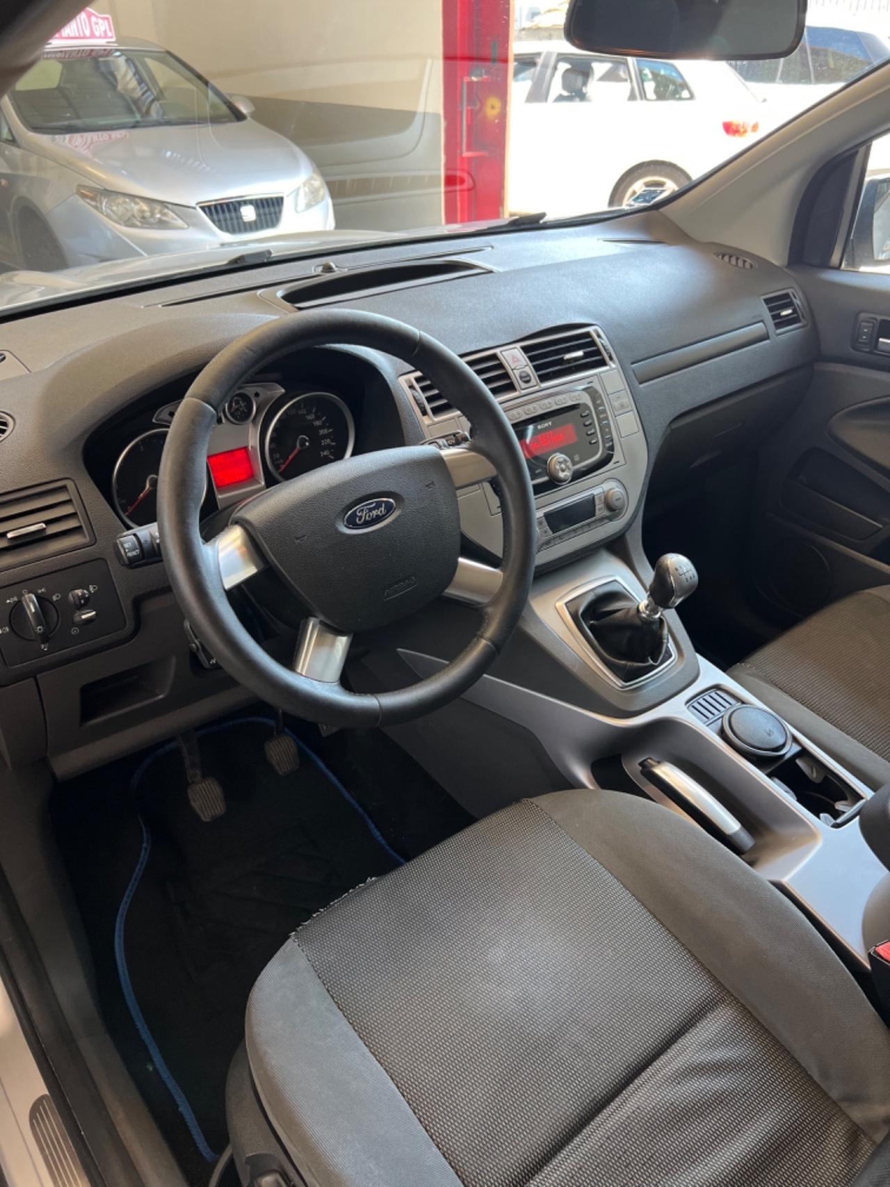 Ford Kuga 2.0 TDCi 136 CV 2WD Titanium DPF