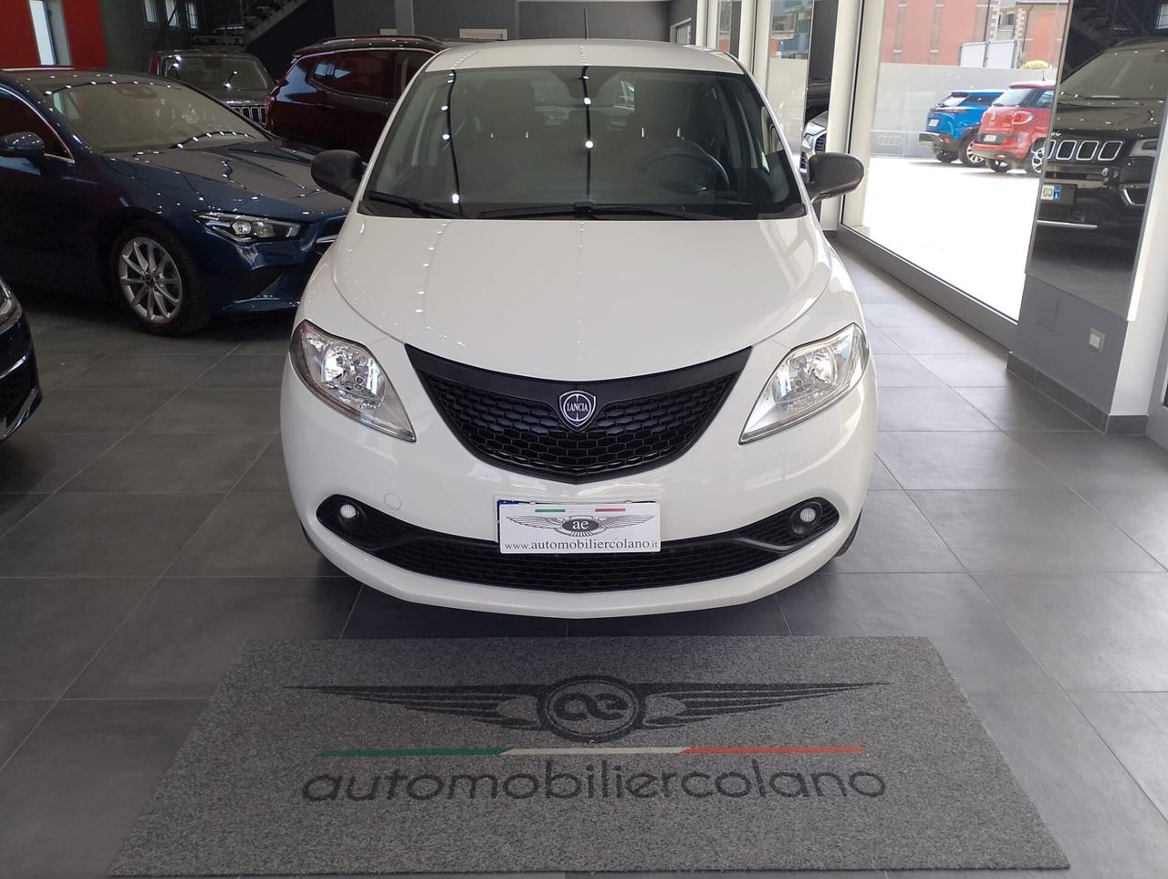 Lancia Ypsilon 1.2 69 CV 5 porte GPL Ecochic Silver