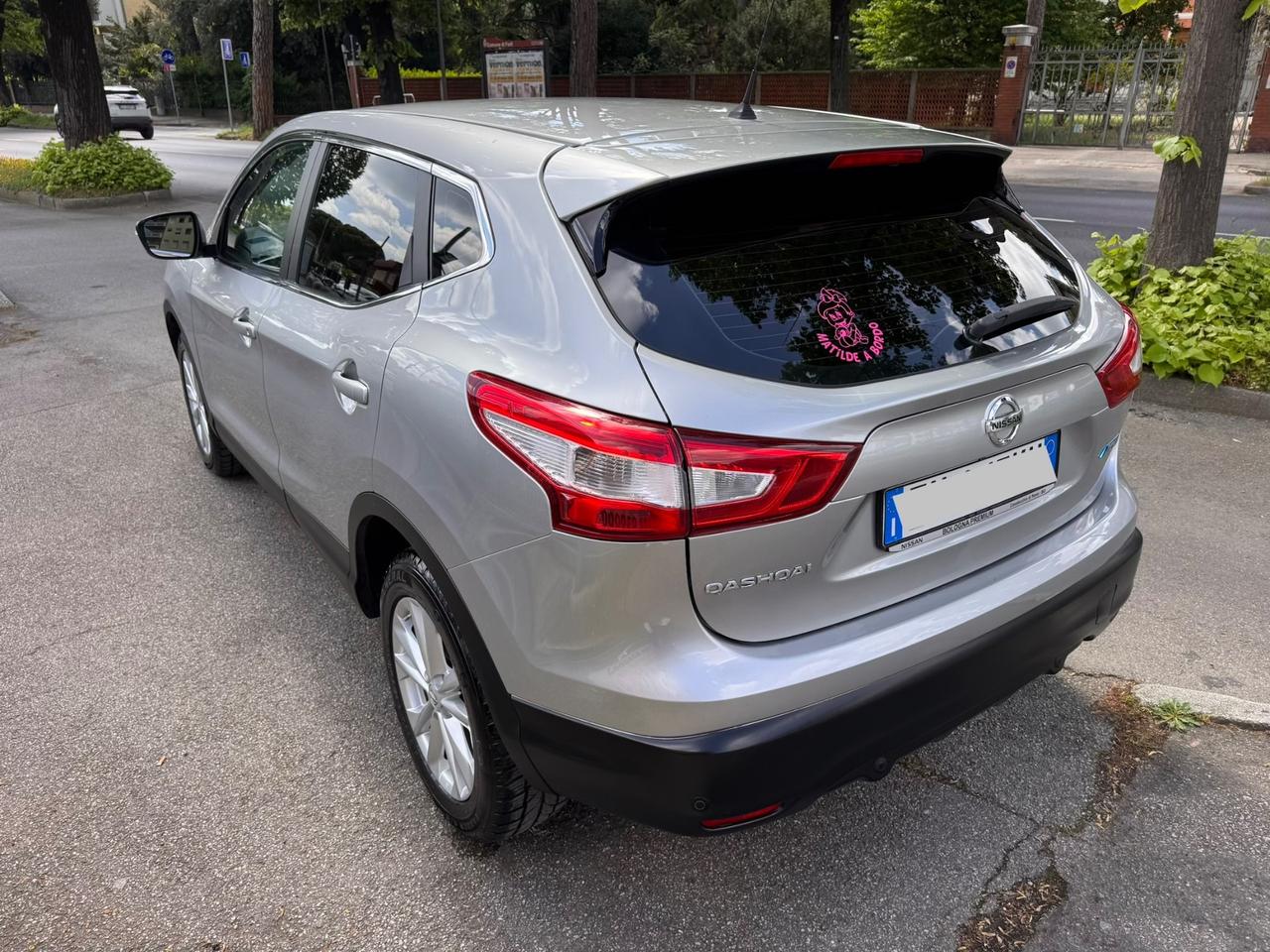 Nissan Qashqai 1.5 dCi neopaten garanzia 12 mesi