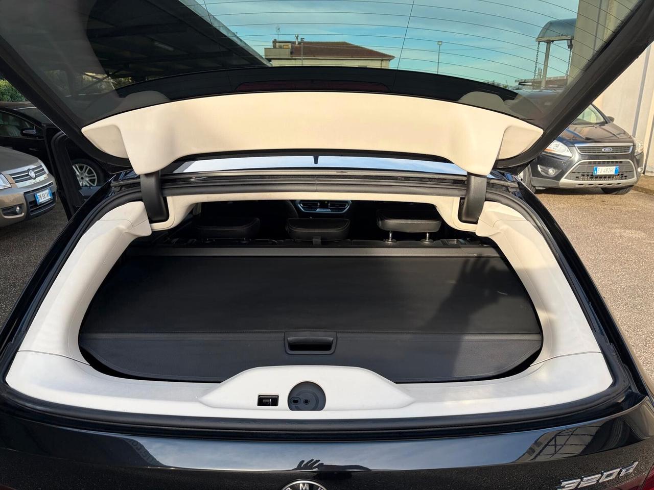 Bmw 320 320d Touring Business Advantage aut.