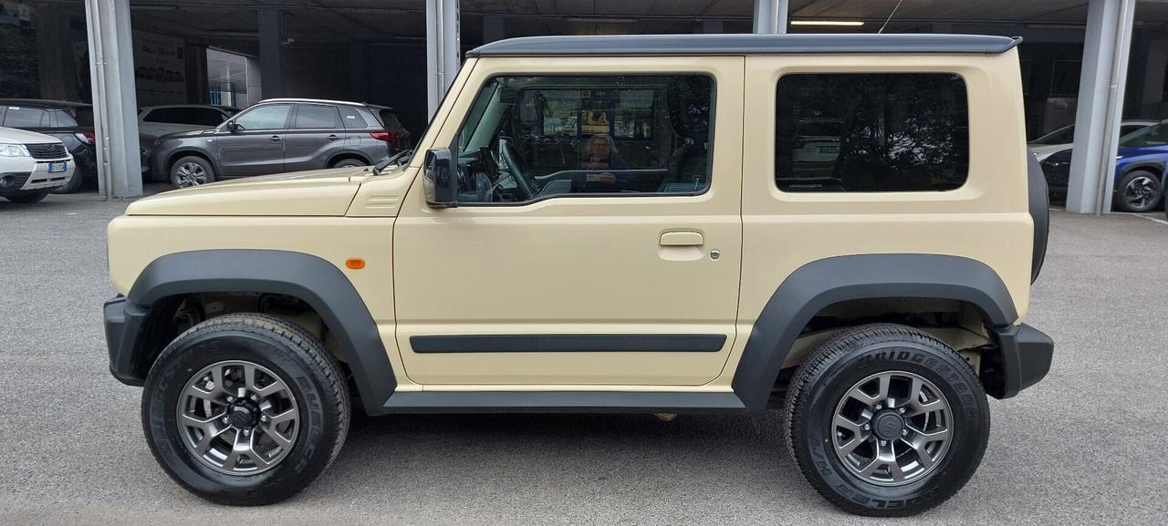 Suzuki Jimny 1.5 4AT Top