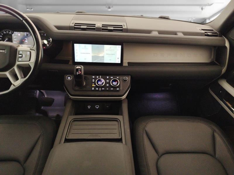 Land Rover Defender 110 3.0 I6 MHEV X-Dynamic SE AWD Auto