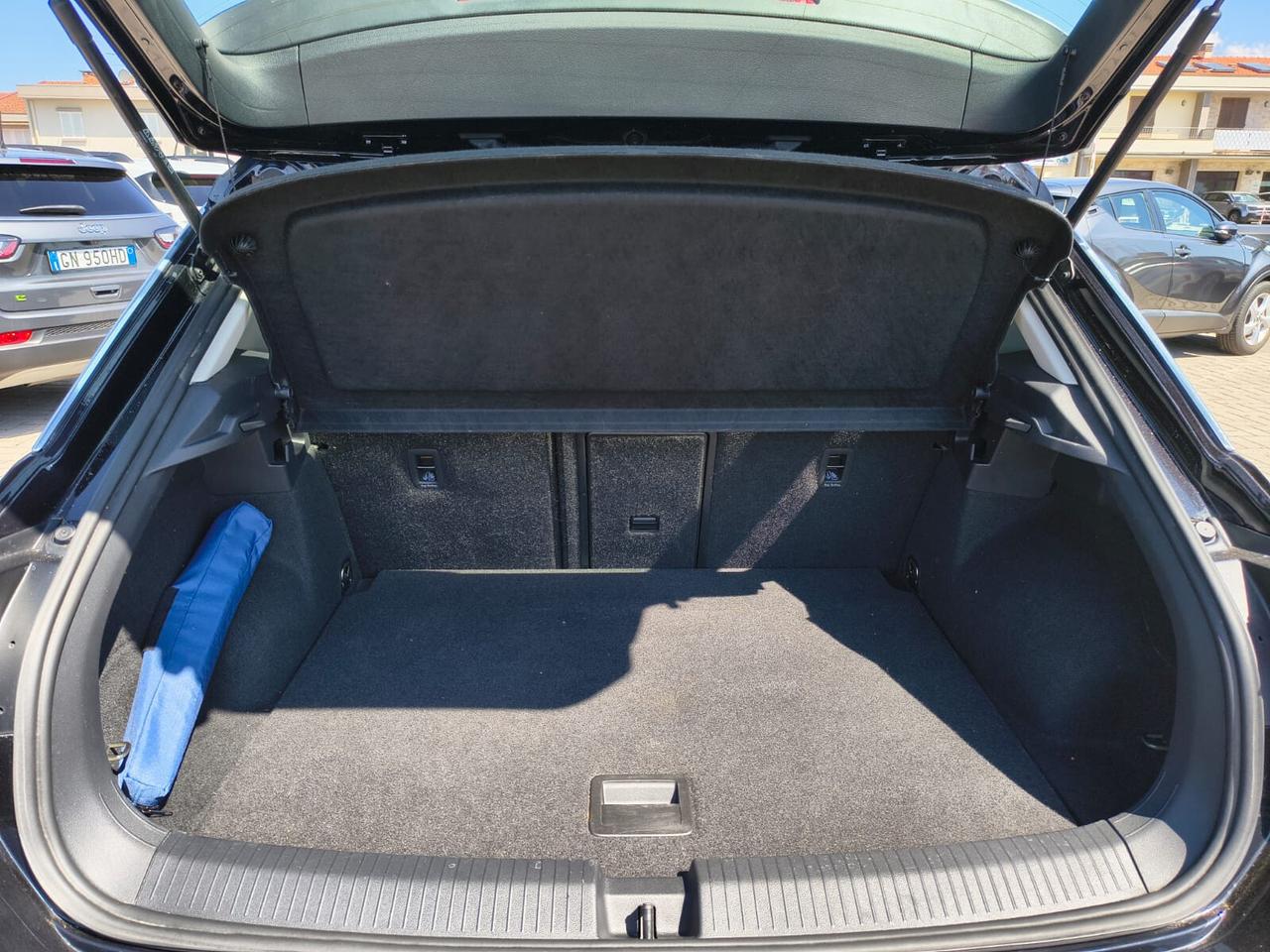 Volkswagen T-Roc 2.0 TDI/diesel *PREZZO REALE, SENZA OBBLIGHI FINANZIAMENTI*
