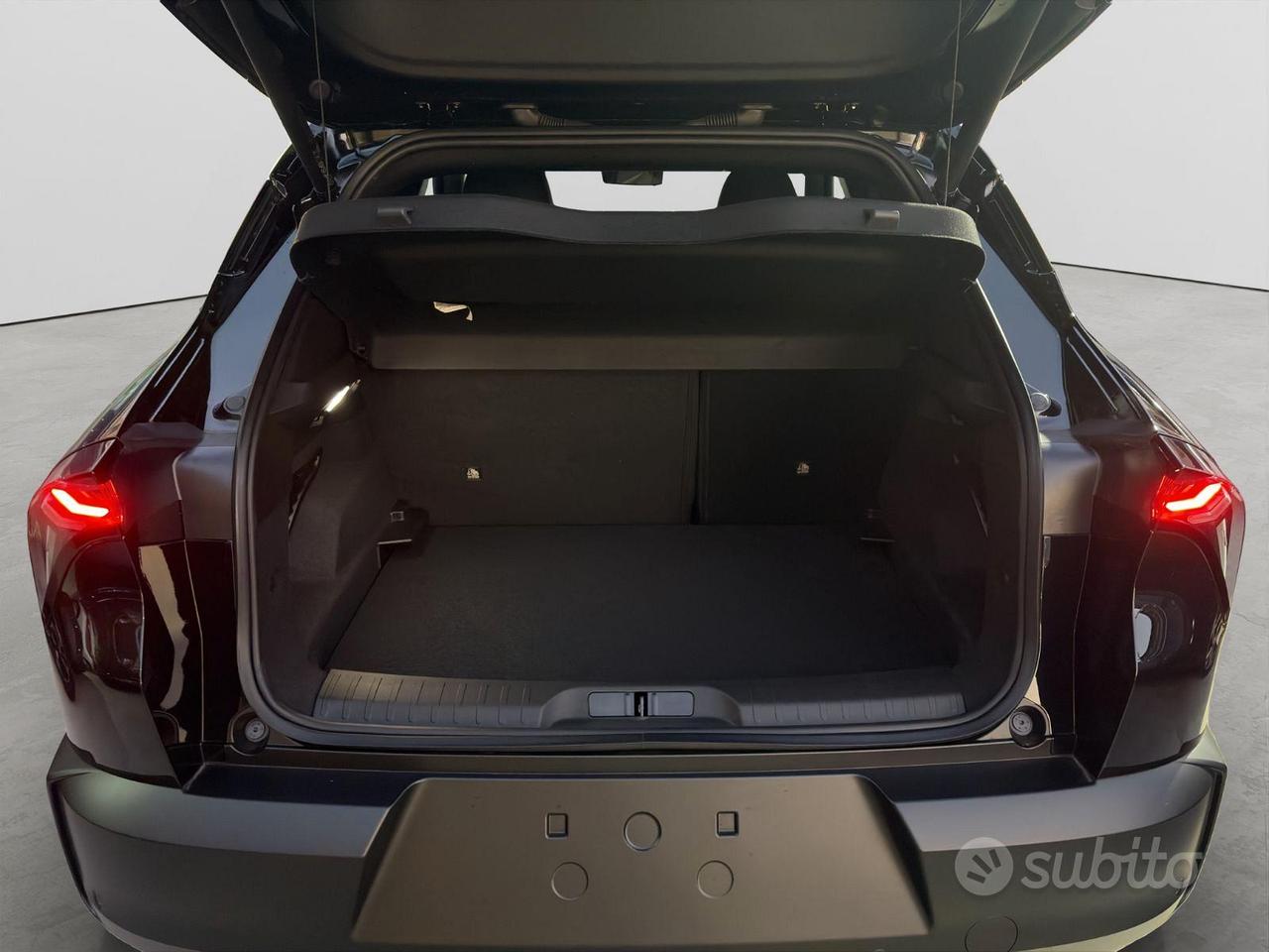 Alfa Romeo Junior 1.2 145 cv HYBRID SPECIALE KM0