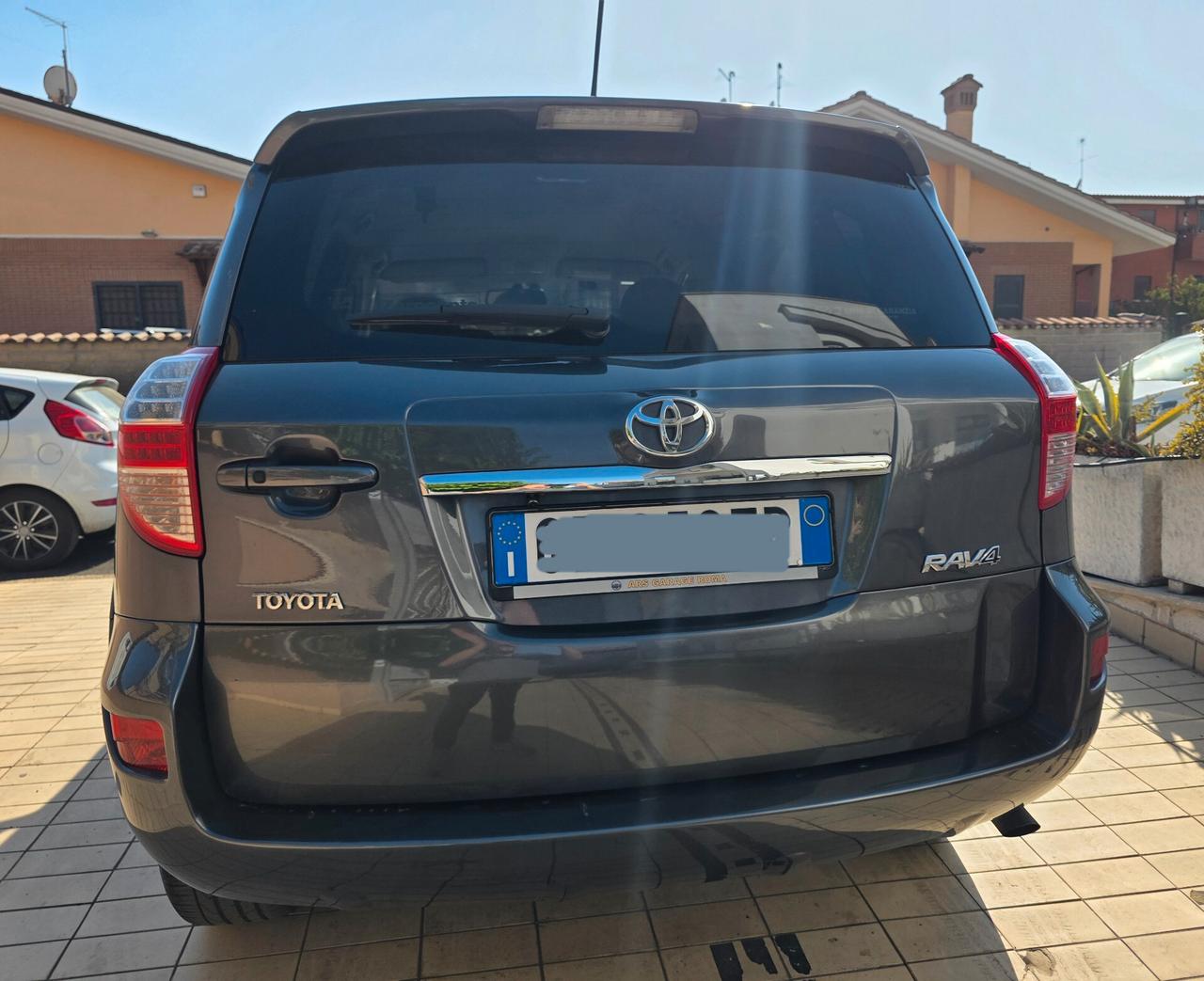 Toyota RAV 4 RAV4 Crossover 2.2 D-Cat A/T 150 CV Luxury