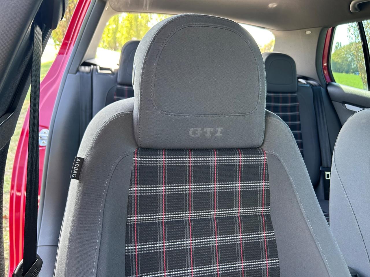 Volkswagen Golf 2.0 16V TFSI 5p. GTI DSG