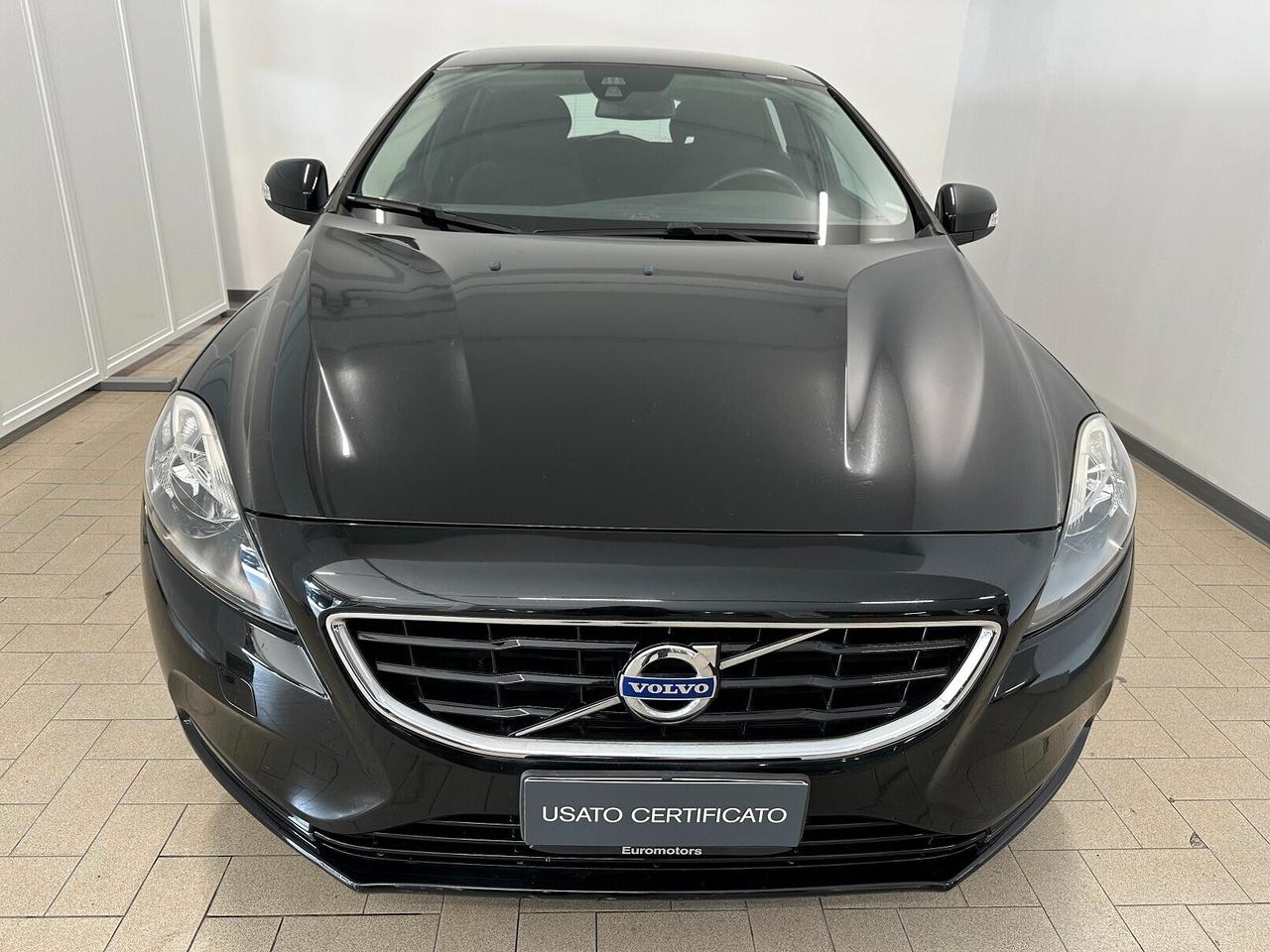Volvo V40 1.6 D2 KINETIC - PER NEOPATENTATI