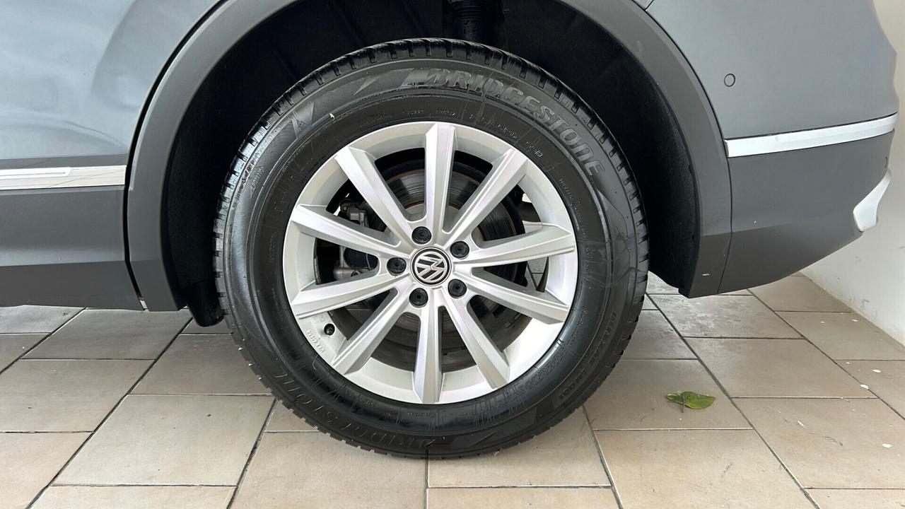 Volkswagen Tiguan 2.0 TDI 150 cv DSG Elegance 2021 3 ANNI
