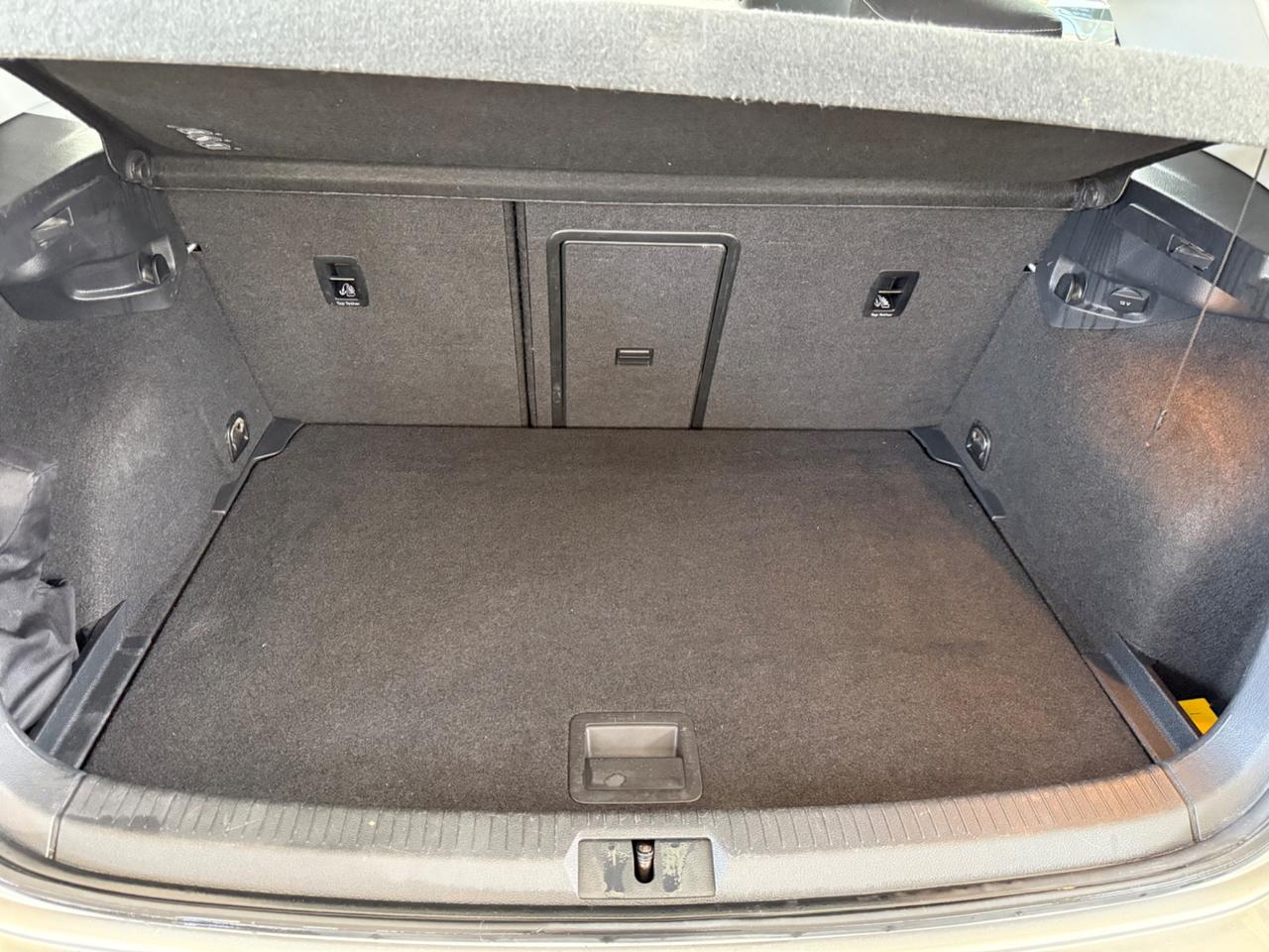 Volkswagen Golf 1.4 TGI DSG 5p. Highline UNICO PROP CAMBIO NUOVO