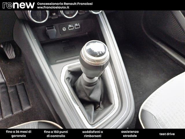 RENAULT Clio 5 TCe 90 techno