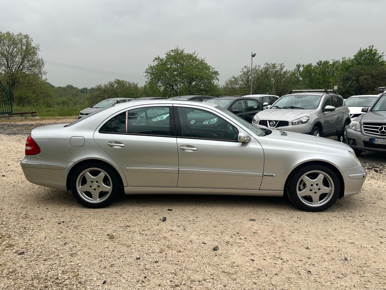 Mercedes-benz E 240 GPL Elegance