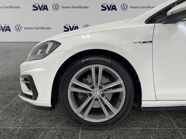 Volkswagen Golf 7ª serie 1.6TDI 115CV Sport R-Line - NEOPATENTATI