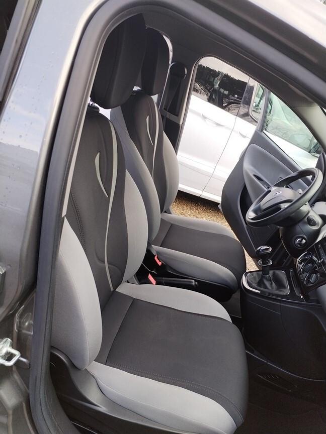 Lancia Ypsilon 1.2 69 CV 5p Silver 117000km euro 6 8/2015