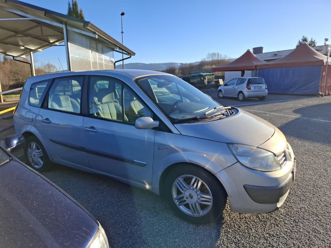 Renault Grand Scenic 7 posti 1.9 dCi Exception