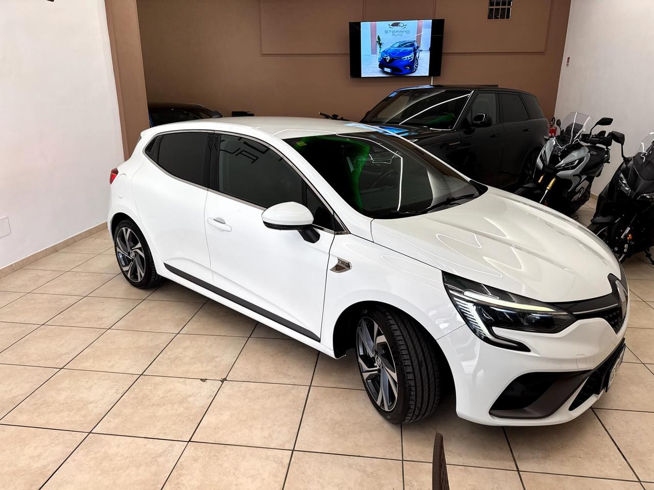 Renault Clio Full Hybrid E-Tech 140 CV 5 porte R.S. Line