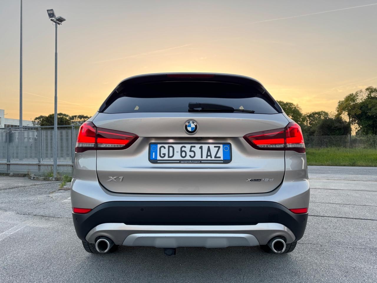BMW X1 18d XDrive XLine - Tetto Led 18
