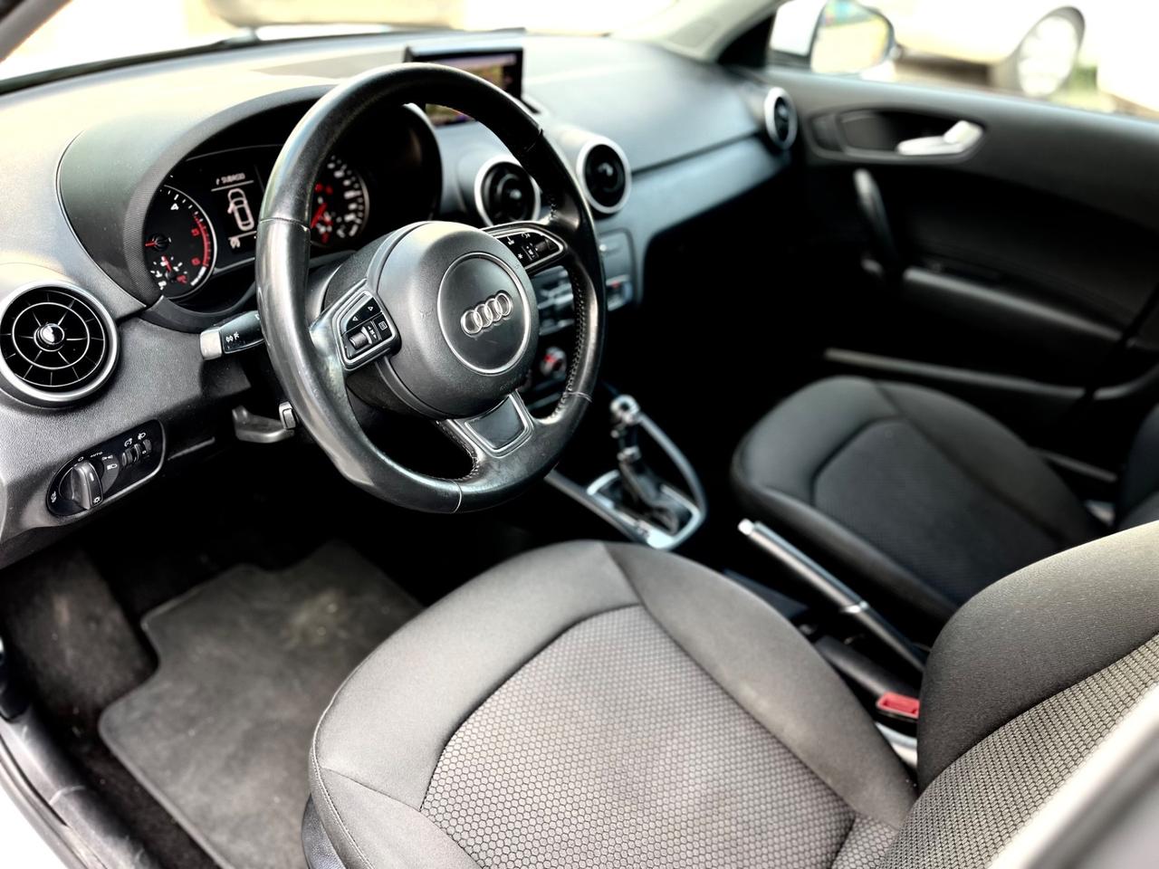 EURO6B Audi A1 SPB 1.4 TDI S tronic ANCHE NEOPATENTETI