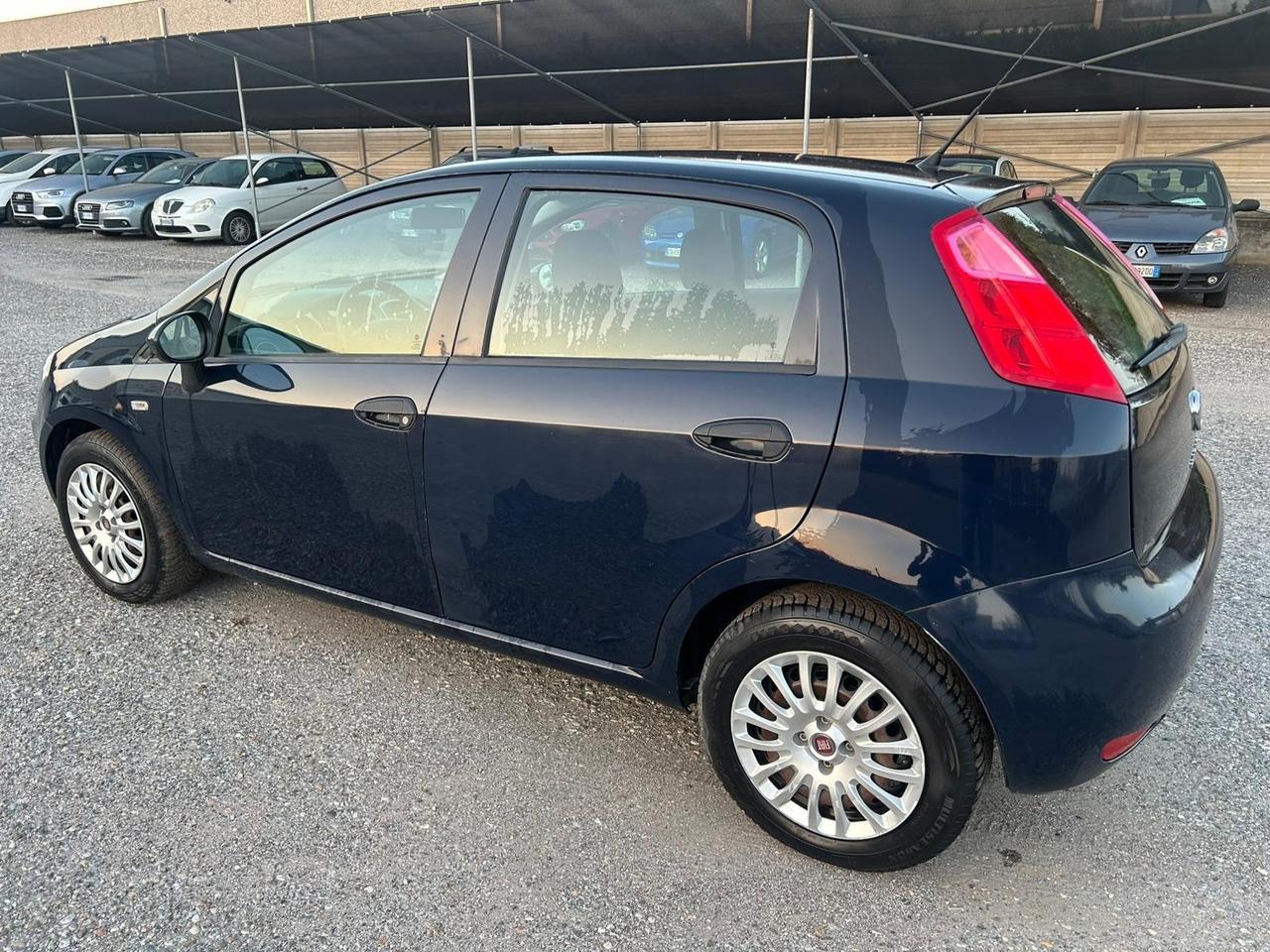 Fiat Punto 1.3 MJT II S&S 95 CV 5 porte Street