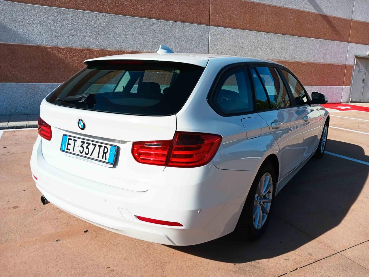 Bmw 318d Touring automatico - PERFETTA IN TUTTO