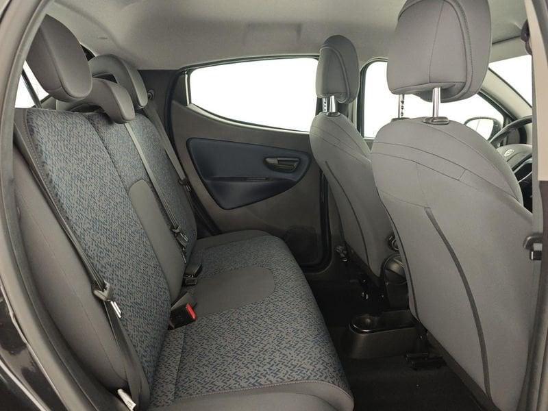 Lancia Ypsilon 1.0 FireFly 5 porte S&S Hybrid Gold