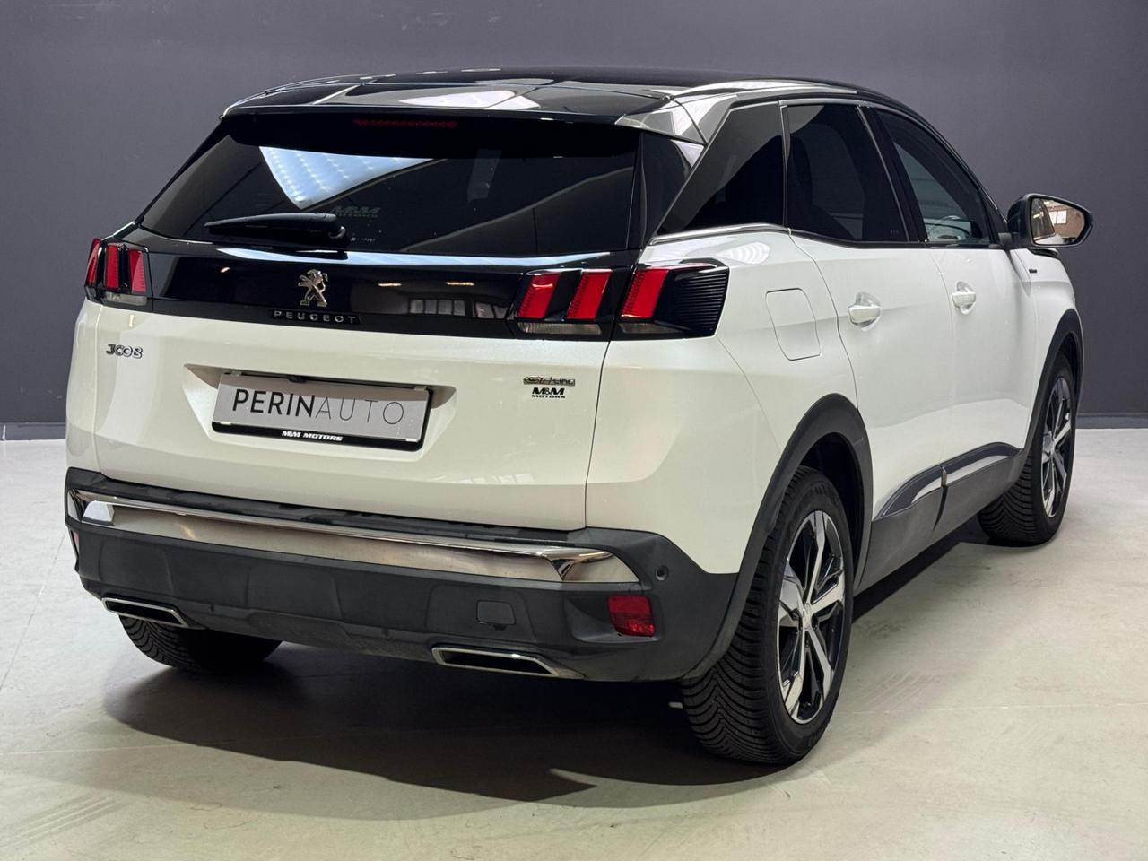 PEUGEOT 3008 BlueHDi 130 S&S EAT8