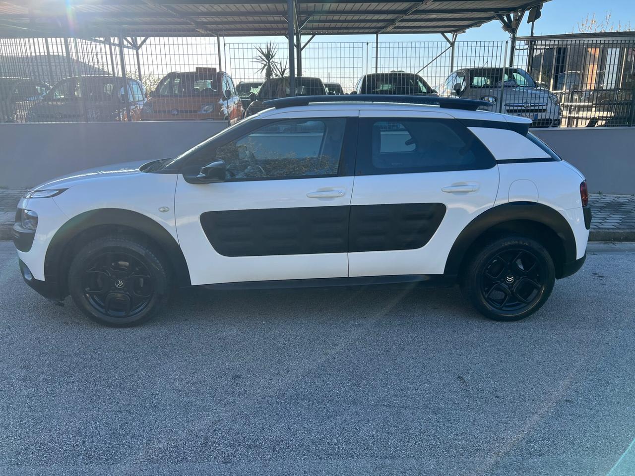 Citroen C4 Cactus 1.2 benzina 82cv Shine 90mila km