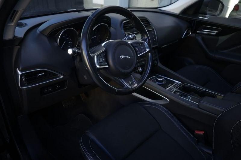 Jaguar F-Pace Jaguar F-Pace 2.0 D 180 CV AWD aut. R-Sport Unicoproprietario