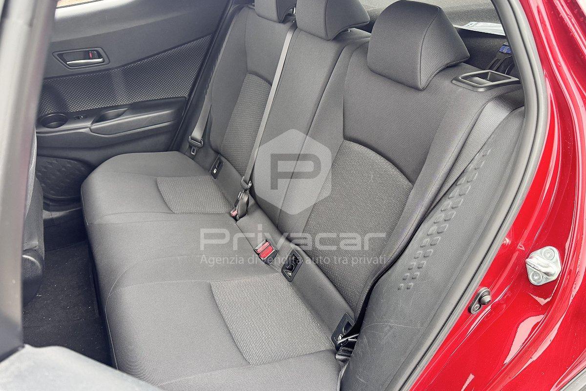 TOYOTA C-HR 1.8 Hybrid E-CVT Lounge